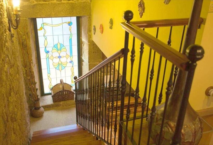 Elegant House In Cuntis With Pool