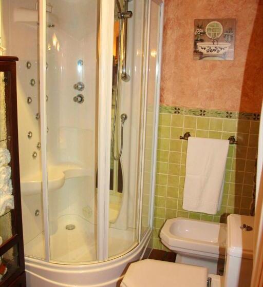 Elegant House In Cuntis With Pool