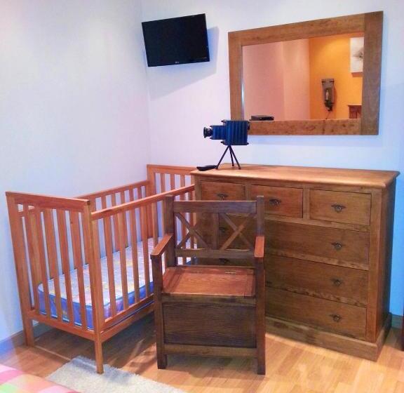 Elegant House In Cuntis With Pool