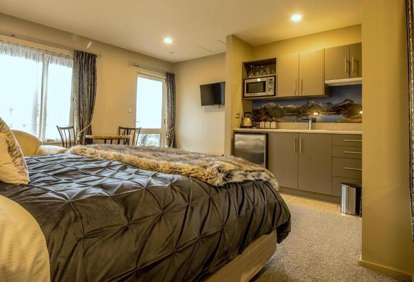 Blue Ridge Studios And Bed & Breakfast