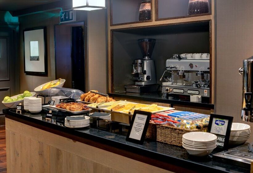 ホテル Best Western Glasgow South Eglinton Arms