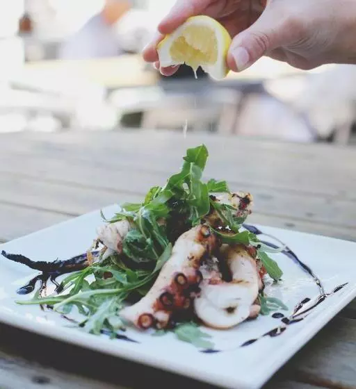 هتل Caledonian Inn