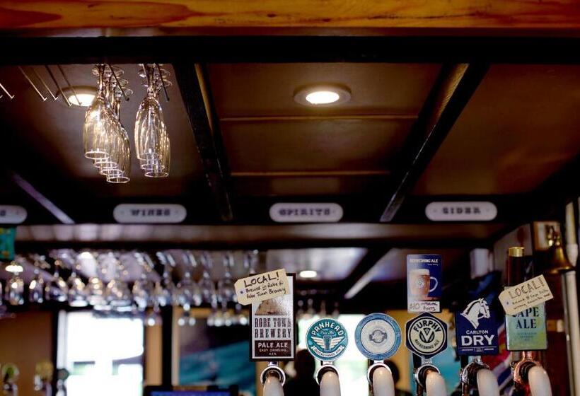 Hotel Caledonian Inn