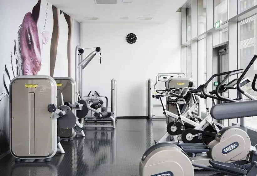 Comfort Hotel Square