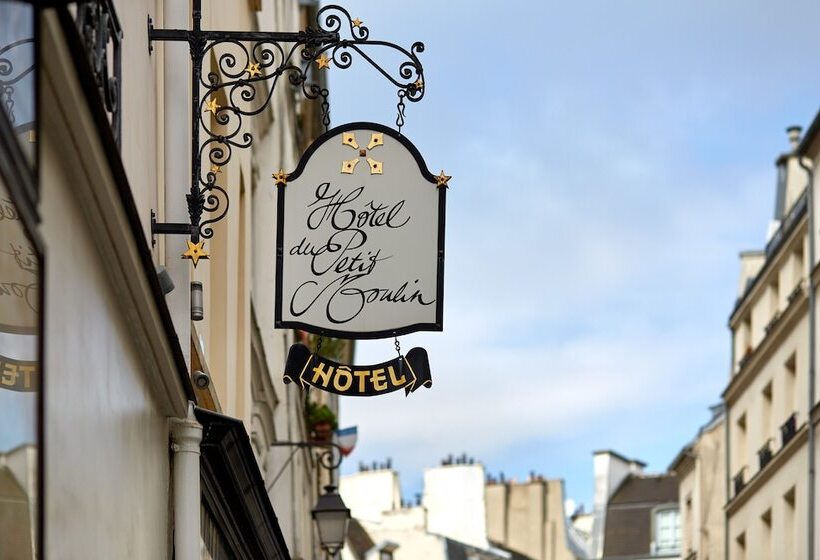 Hôtel Du Petit Moulin, Haute Couture Hotel By Lacroix