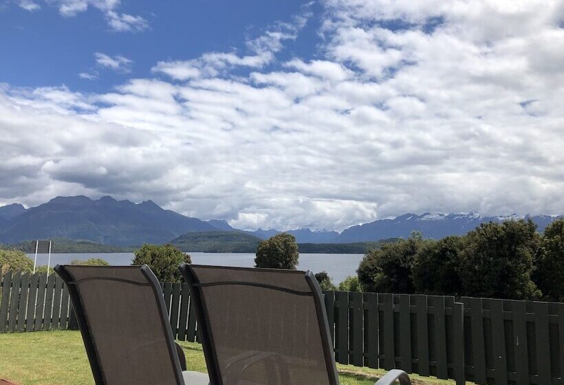 فندق Manapouri Lakeview Motor Inn