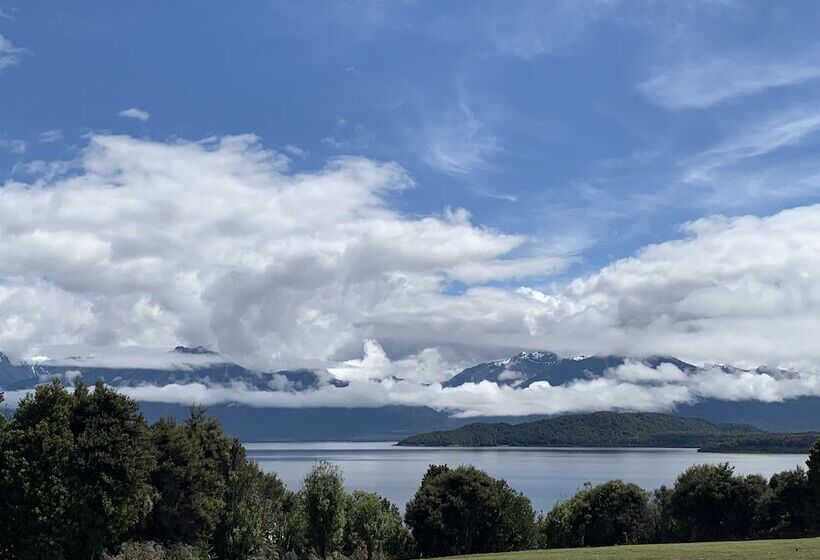 فندق Manapouri Lakeview Motor Inn