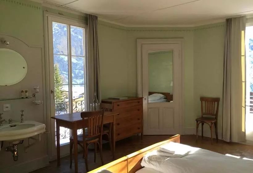 בית מלון כפרי Regina