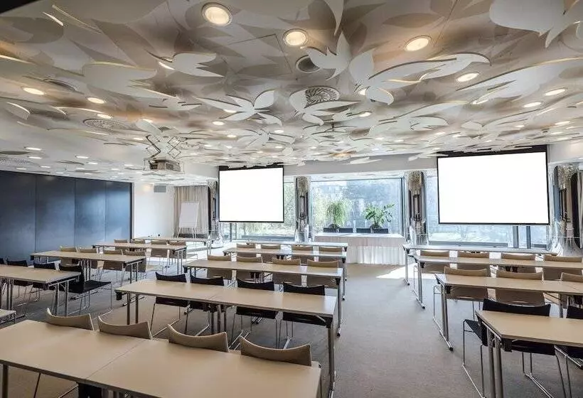 هتل Yasmin Košice