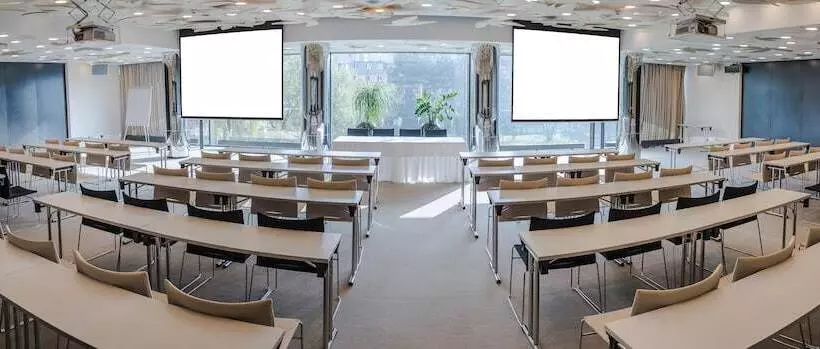 هتل Yasmin Košice