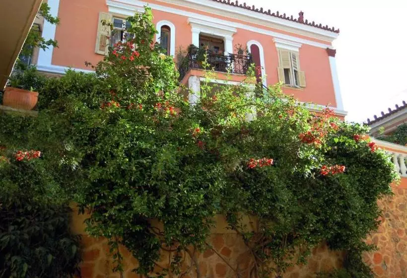 ペンション Atheaton Traditional Guesthouse