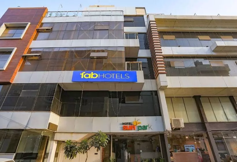 Fabhotel Sun Park