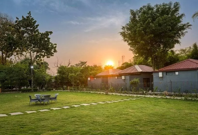 ホテル Corbett Machaan Resort