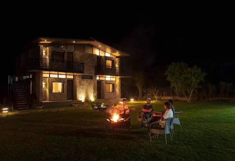 ホテル Corbett Machaan Resort