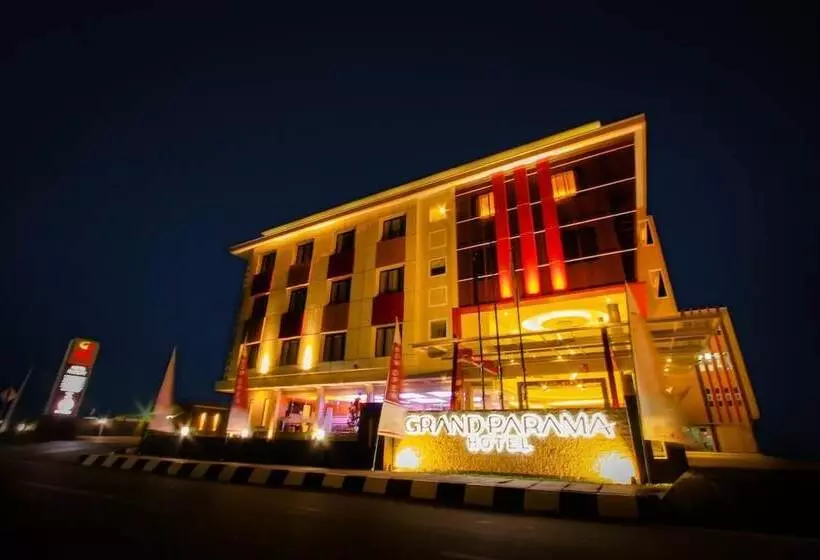 Hotelli Grand Parama