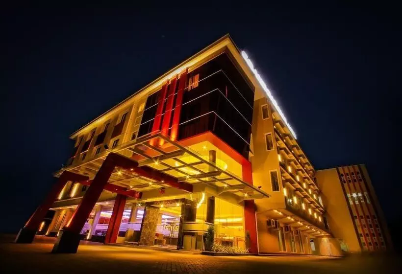 Hotelli Grand Parama