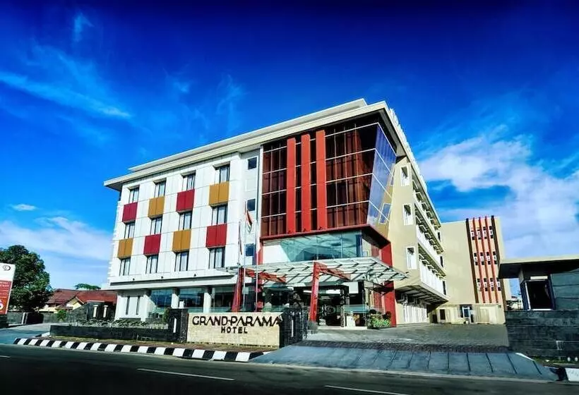 Hotelli Grand Parama