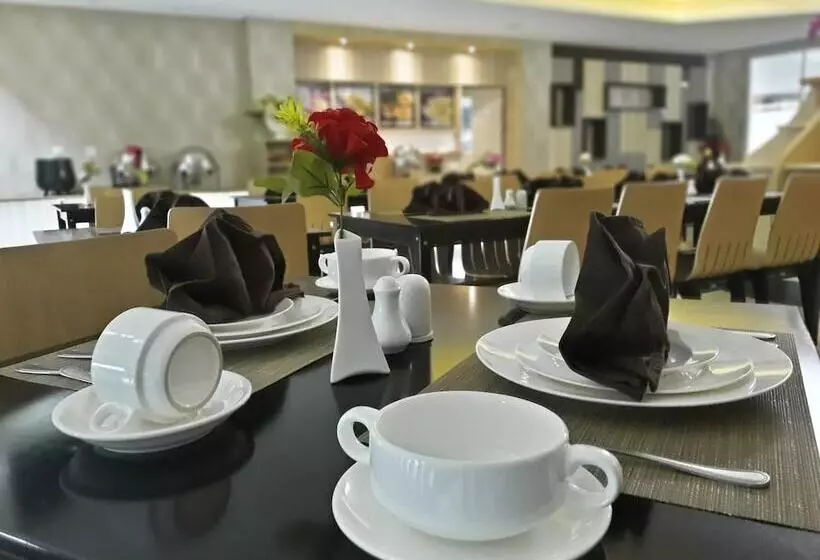 Hotelli Grand Parama