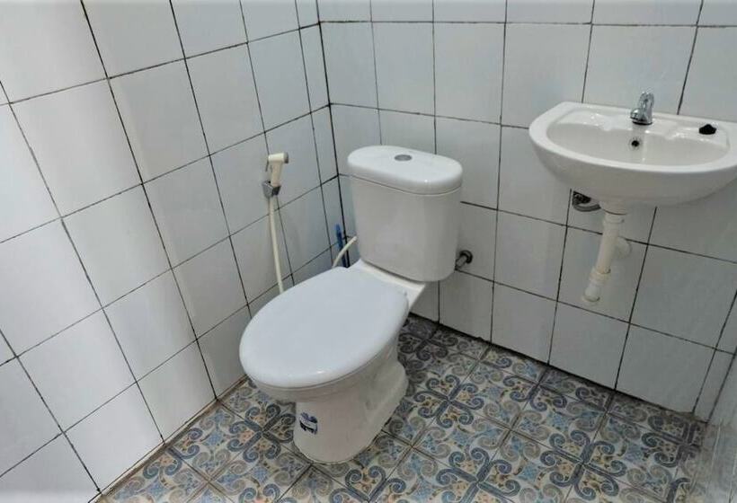 פנסיון Estedela