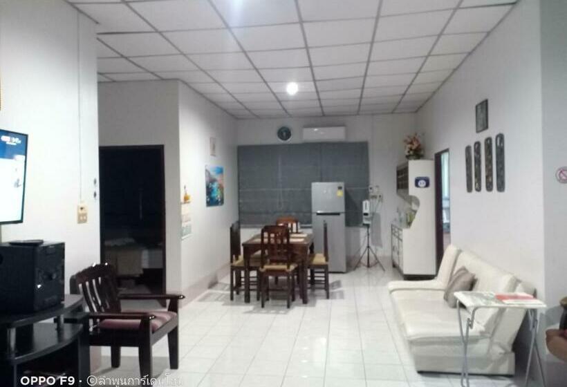 بنسيون Lamphun Garden Home