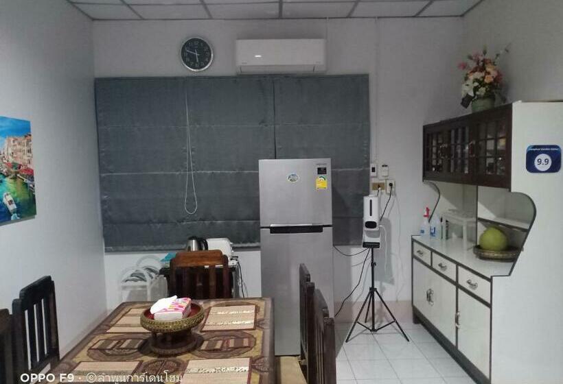 بنسيون Lamphun Garden Home