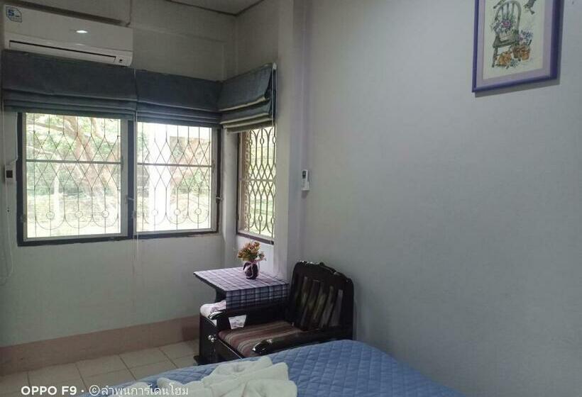 بنسيون Lamphun Garden Home