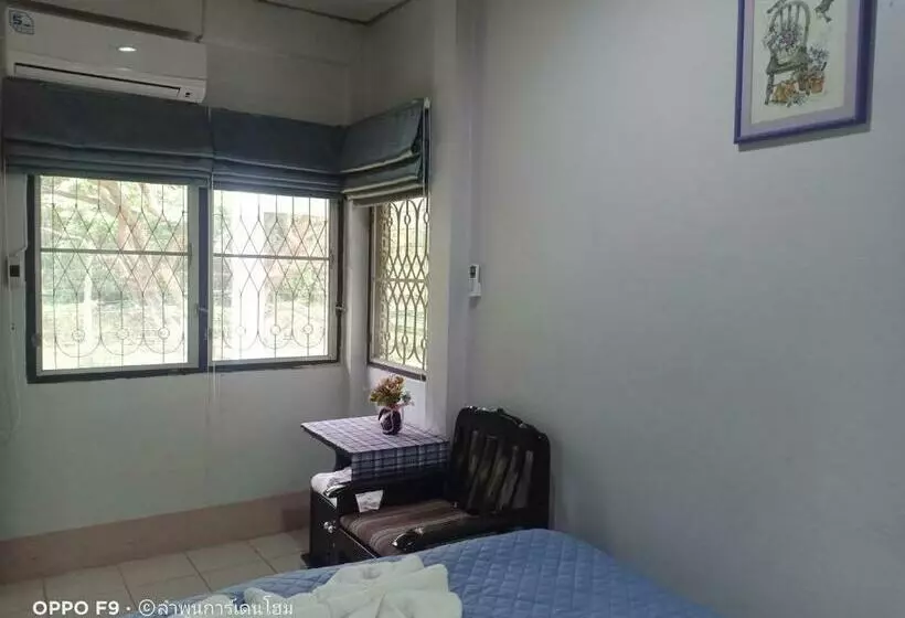 Majatalo Lamphun Garden Home