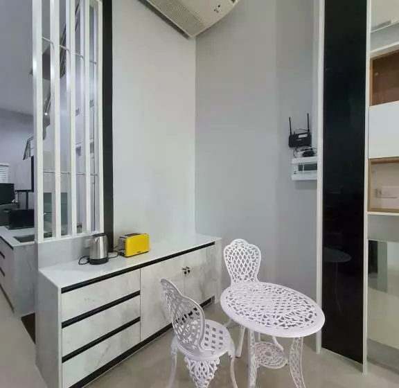 پانسیون The Guesthouse At Phatthalung