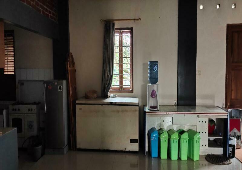 Pensionat Villa Orange Lembang Pengkolan