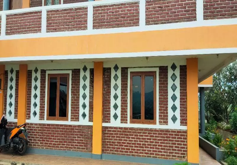 Majatalo Villa Orange Lembang Pengkolan