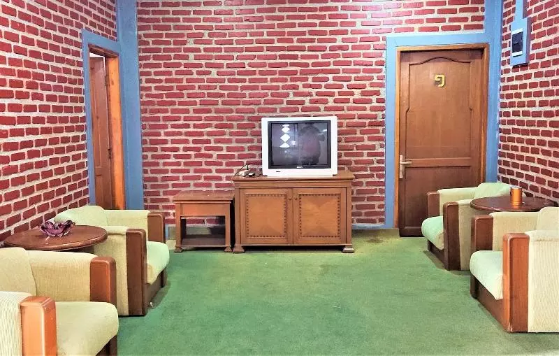 Majatalo Villa Orange Lembang Pengkolan