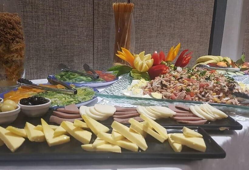 هتل Hôtel Saharatel