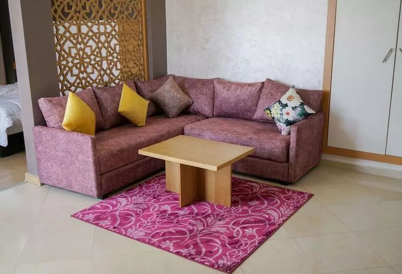 هتل Hôtel Saharatel