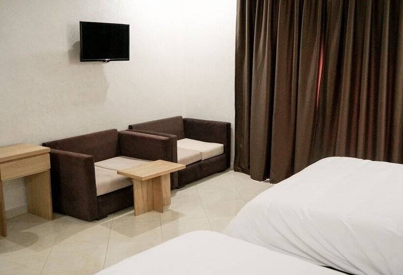 هتل Hôtel Saharatel