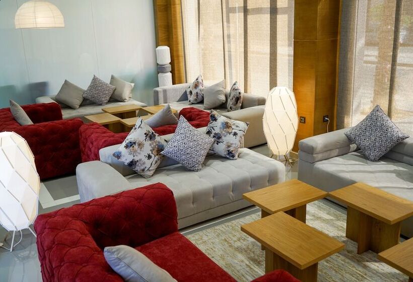 هتل Hôtel Saharatel