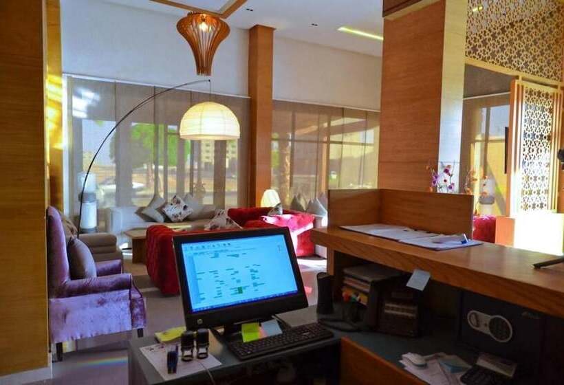 هتل Hôtel Saharatel