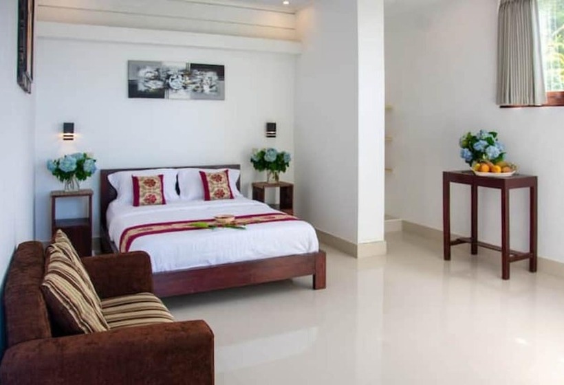 Отель La Montana