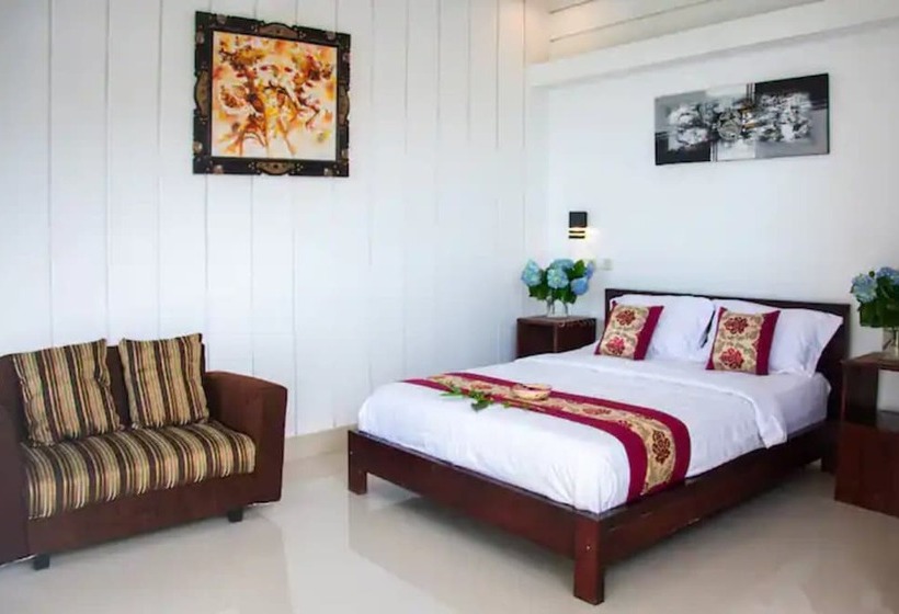 Отель La Montana