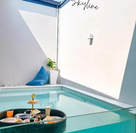 Hotelli Skyline Resort