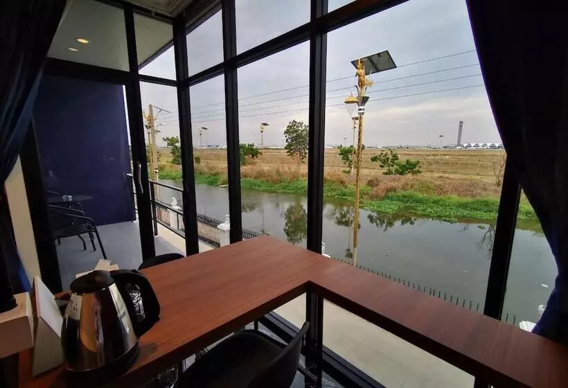 Hotelli Skyline Resort