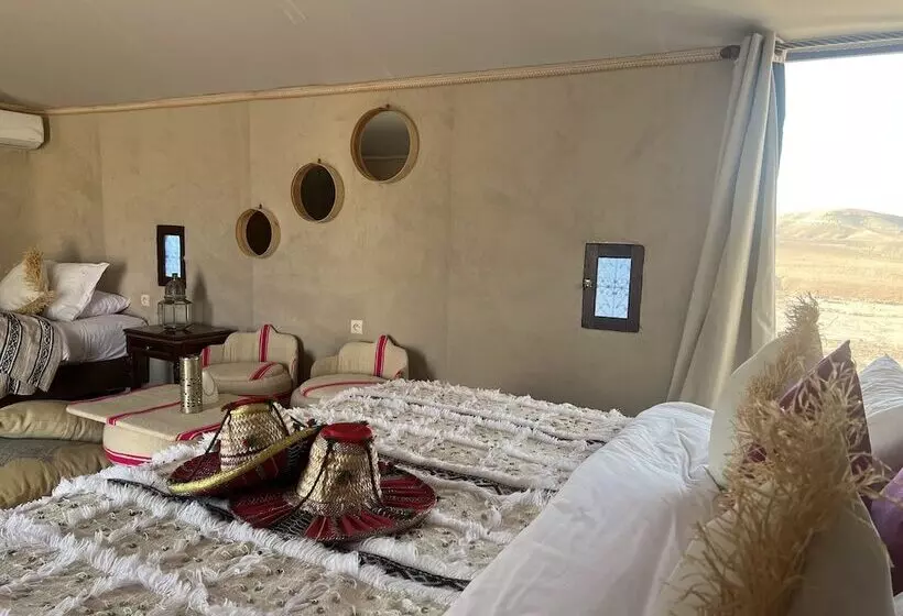 Hotelli Agafay Yes We Camps & Spa