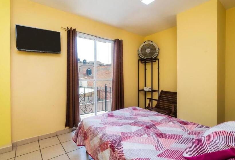 Hotel Zaragoza, San Juan De Los Lagos