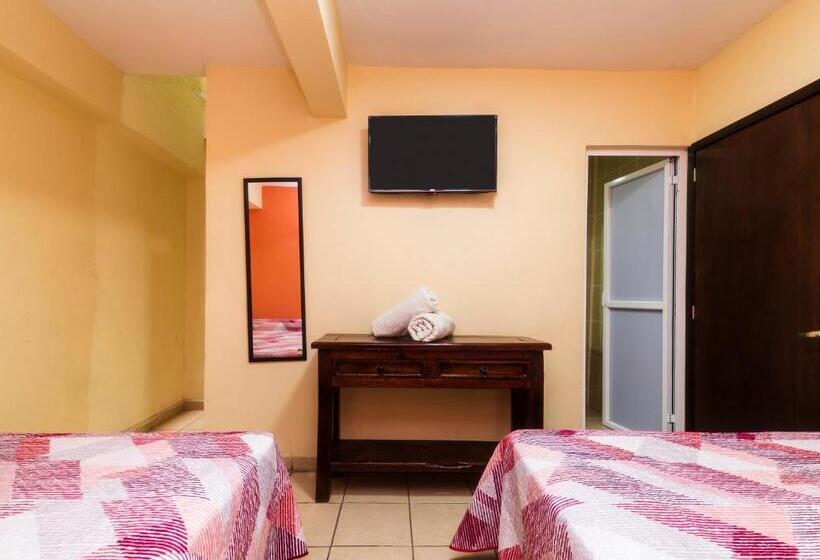 Hotel Zaragoza, San Juan De Los Lagos