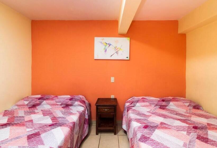 Hotel Zaragoza, San Juan De Los Lagos