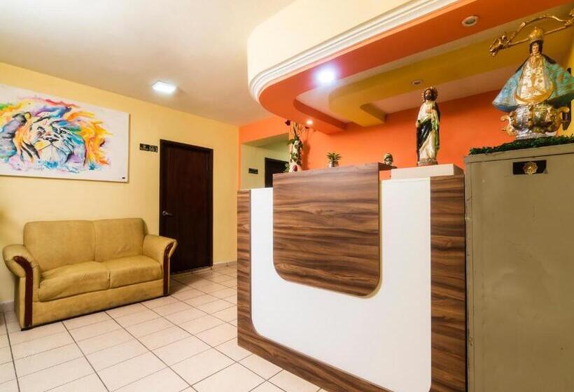 Hotel Zaragoza, San Juan De Los Lagos
