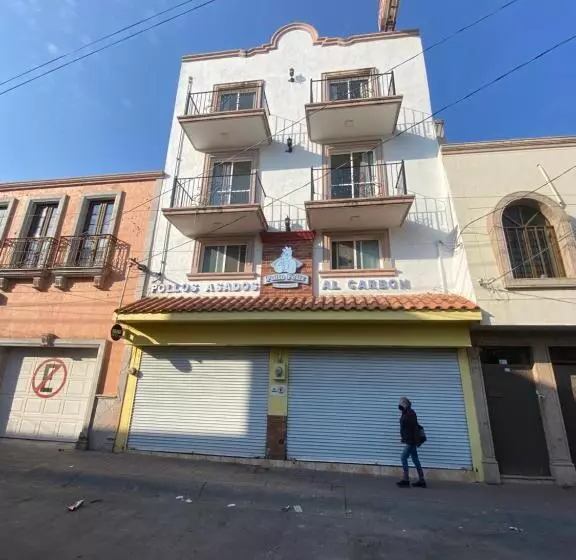 ホテル Zaragoza, San Juan De Los Lagos
