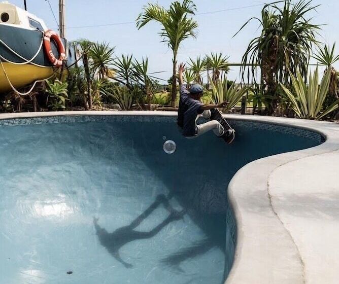 Marinx Classic Harborview Pension