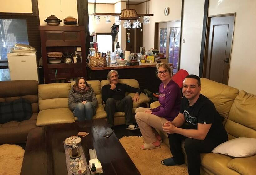 פנסיון Minsyuku Atsuan