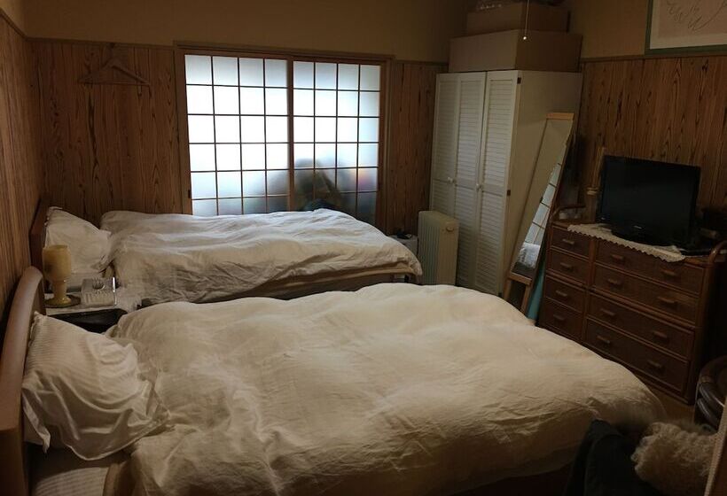 פנסיון Minsyuku Atsuan