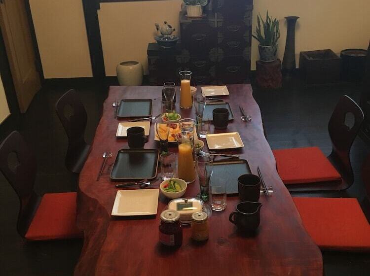 פנסיון Minsyuku Atsuan